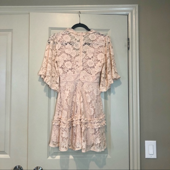 Mini lace dress - Picture 3 of 3